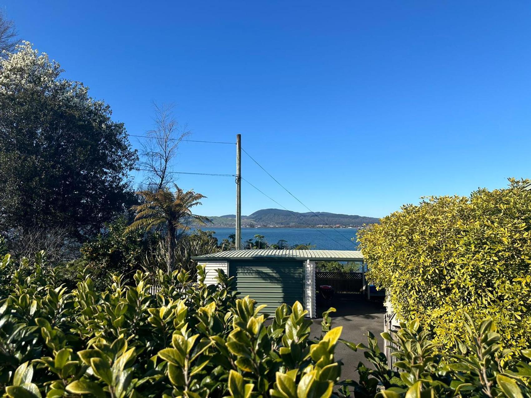 Mia'S Home With Lake View 로토루아 외부 사진